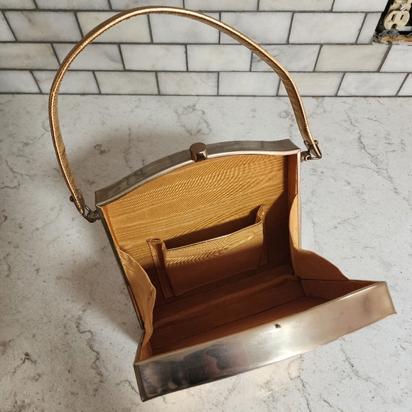 Vintage TYROLEAN NY Rigid Case Box Purse Gold Lame Rhinestone Cameo Roses - Picture 9 of 13